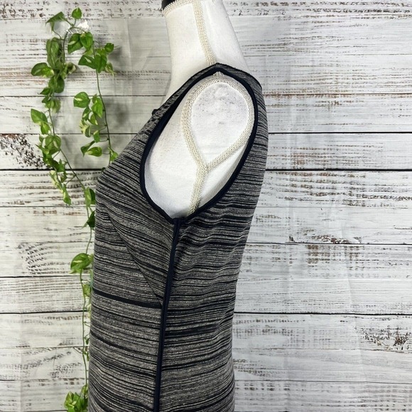 Max Studio MSSP Tennis Dress size Medium Navy Blue Striped Straight Jersey Knit - Picture 10 of 14